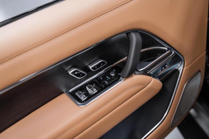 Новый Land Rover Range Rover V 2025 года, цена 23 490 000 рублей, внедорожник, Автокод Объявления