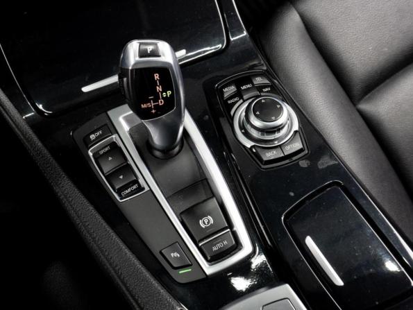 BMW 5 серии VI (F10/F11/F07) Рестайлинг с пробегом 2016 года, цена 2 400 000 рублей, 187757 км, седан, Автокод Объявления