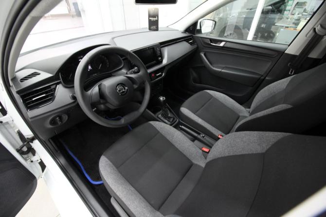 Skoda Rapid II с пробегом 2021 года, цена 1 600 000 рублей, 87000 км, лифтбек, Автокод Объявления
