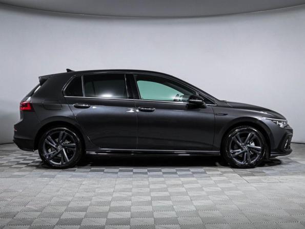 Volkswagen Golf VIII с пробегом 2021 года, цена 3 199 000 рублей, 20453 км, хэтчбек, Автокод Объявления