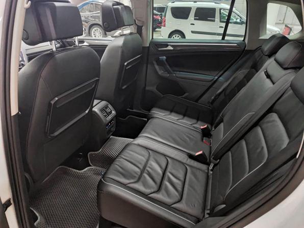Volkswagen Tiguan II с пробегом 2017 года, цена 2 655 000 рублей, 180251 км, внедорожник, Автокод Объявления