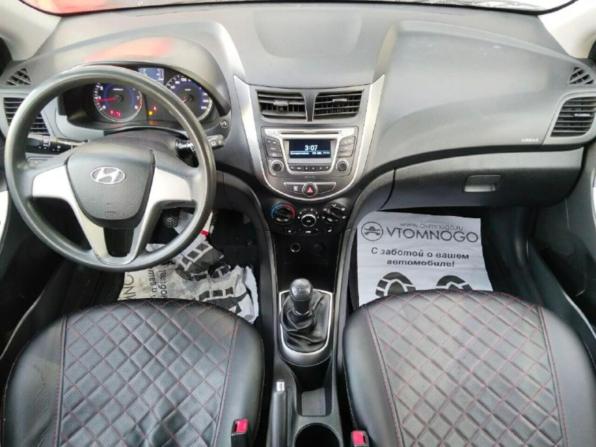 Hyundai Solaris I Рестайлинг с пробегом 2016 года, цена 774 600 рублей, 175255 км, хэтчбек, Автокод Объявления