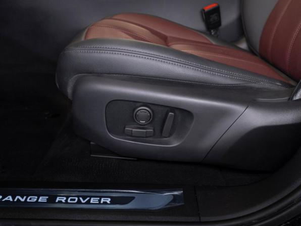 Land Rover Range Rover Evoque II Рестайлинг с пробегом 2025 года, цена 5 900 000 рублей, 50 км, внедорожник, Автокод Объявления