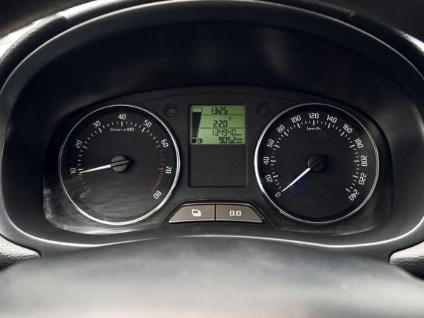 Skoda Fabia II Рестайлинг с пробегом 2010 года, цена 549 000 рублей, 134949 км, хэтчбек, Автокод Объявления