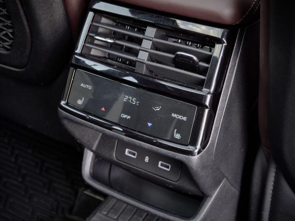 Geely Monjaro I с пробегом 2023 года, цена 2 978 000 рублей, 105289 км, внедорожник, Автокод Объявления