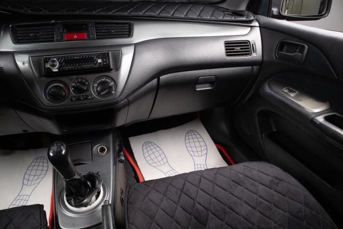 Mitsubishi Lancer IX Рестайлинг с пробегом 2005 года, цена 329 000 рублей, 296407 км, седан, Автокод Объявления