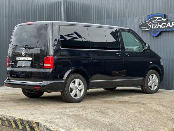 Volkswagen Multivan T5 Рестайлинг с пробегом 2011 года, цена 1 999 000 рублей, 293500 км, минивэн, Автокод Объявления
