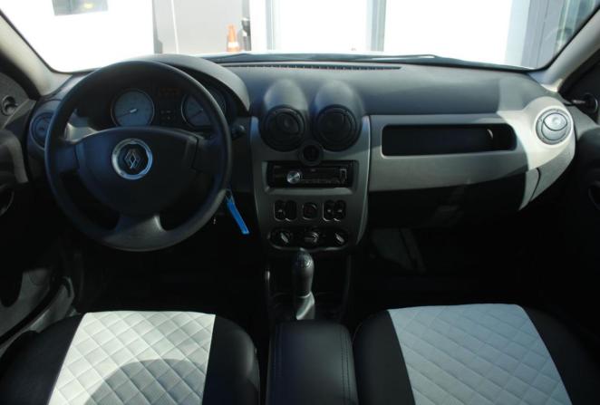 Renault Sandero I с пробегом 2013 года, цена 610 000 рублей, 131478 км, хэтчбек, Автокод Объявления