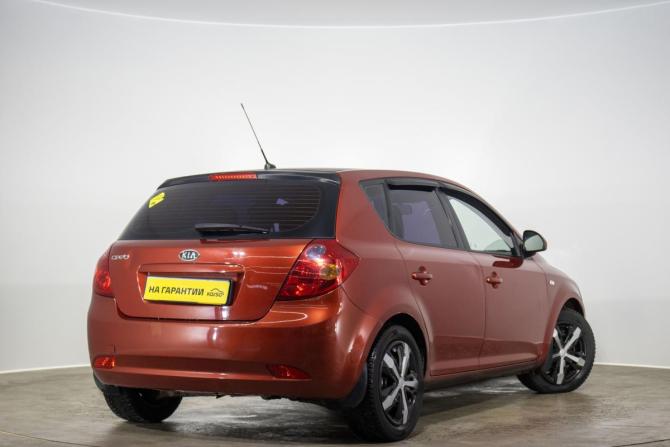 Kia Ceed I с пробегом 2008 года, цена 569 000 рублей, 305011 км, хэтчбек, Автокод Объявления