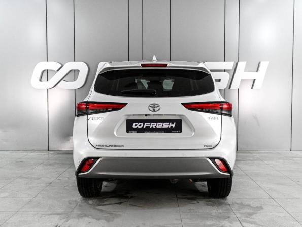 Toyota Highlander IV (XU70) с пробегом 2026 года, цена 5 999 000 рублей, 48 км, внедорожник, Автокод Объявления