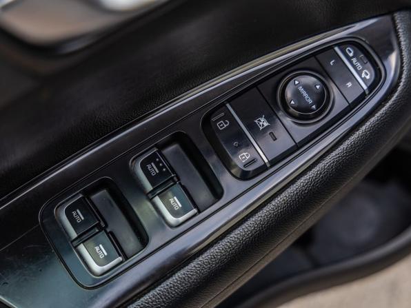 Kia Optima IV Рестайлинг с пробегом 2019 года, цена 2 098 000 рублей, 171639 км, седан, Автокод Объявления