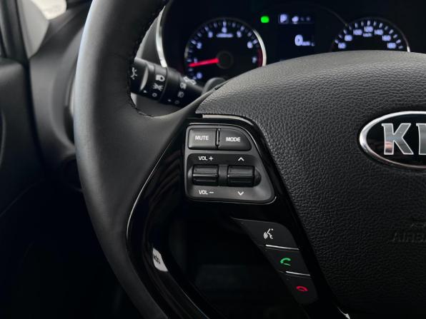 Kia Cerato III Рестайлинг (Classic) с пробегом 2017 года, цена 1 590 000 рублей, 97966 км, седан, Автокод Объявления