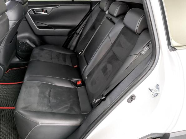 Toyota RAV4 V (XA50) с пробегом 2021 года, цена 3 100 000 рублей, 138659 км, внедорожник, Автокод Объявления