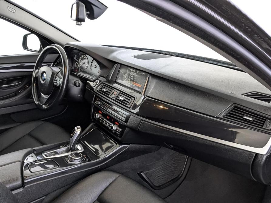 BMW 5 серии VI (F10/F11/F07) Рестайлинг Санкт-Петербург  - изображение 13