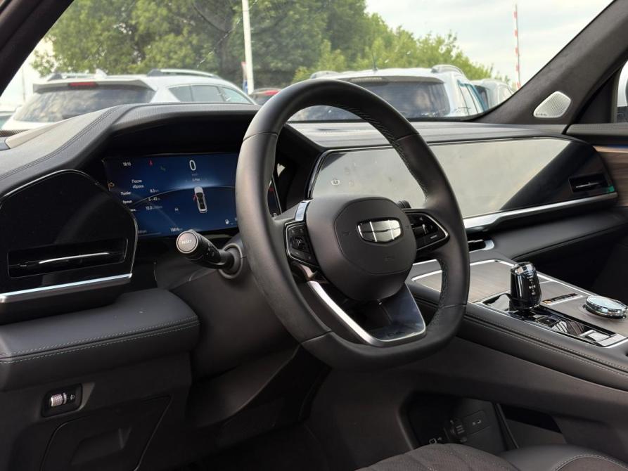 Geely Monjaro I Набережные Челны  - изображение 13