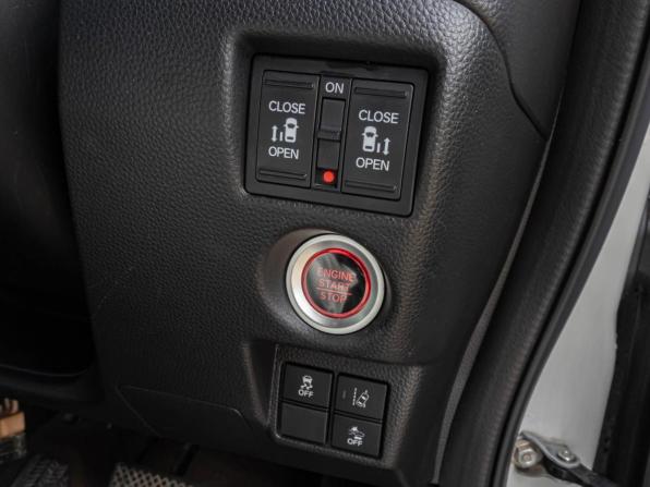 Honda N-BOX II с пробегом 2018 года, цена 950 000 рублей, 86399 км, микровэн, Автокод Объявления