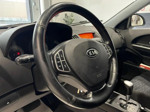 Kia Ceed I с пробегом 2007 года, цена 590 000 рублей, 313060 км, хэтчбек, Автокод Объявления