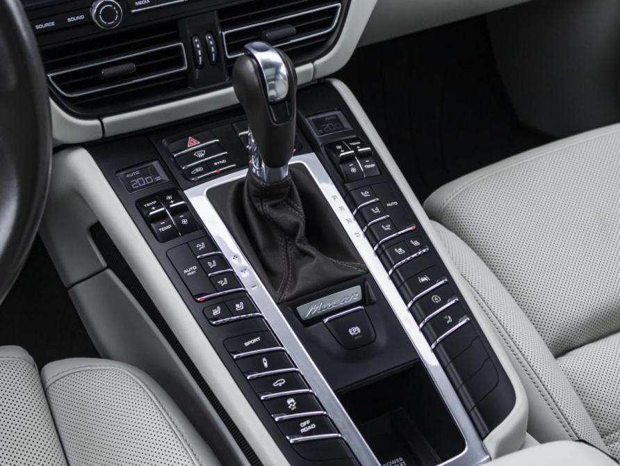 Porsche Macan I Рестайлинг Москва  - изображение 24