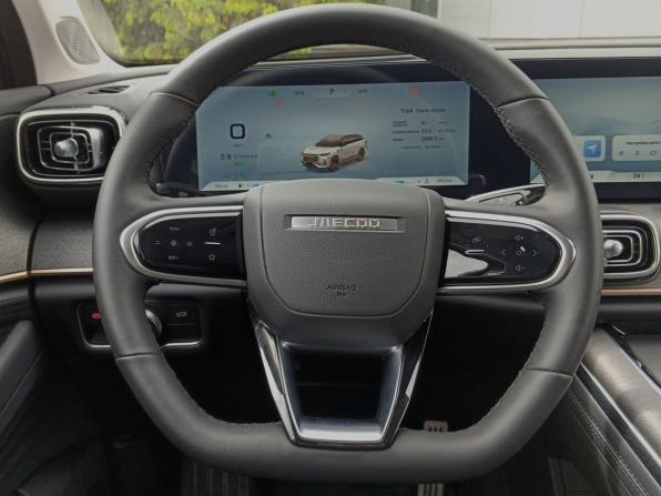 Jaecoo J8 с пробегом 2025 года, цена 3 399 000 рублей, 3837 км, внедорожник, Автокод Объявления