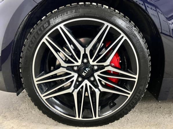 Kia Stinger I Рестайлинг с пробегом 2021 года, цена 4 030 000 рублей, 50772 км, лифтбек, Автокод Объявления
