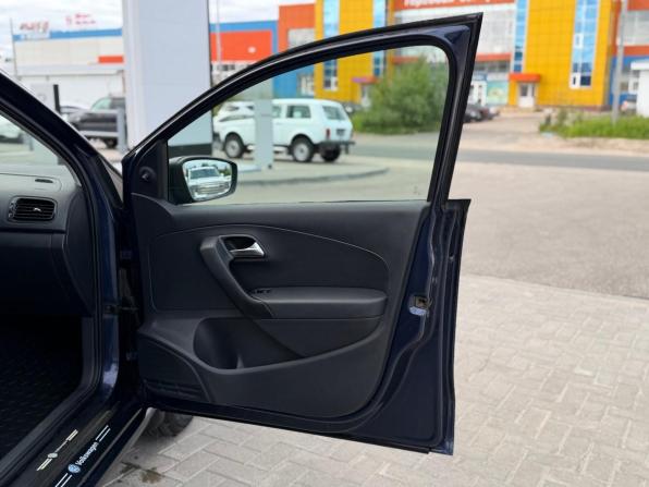 Volkswagen Polo V с пробегом 2013 года, цена 700 000 рублей, 194770 км, седан, Автокод Объявления