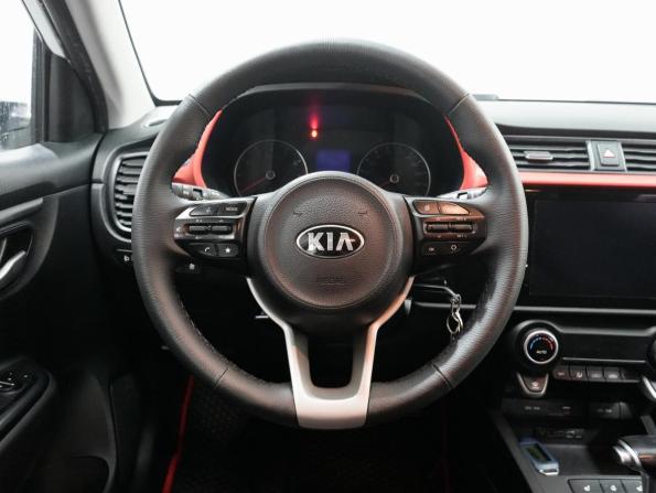 Kia Rio IV Рестайлинг с пробегом 2020 года, цена 1 560 000 рублей, 88395 км, седан, Автокод Объявления