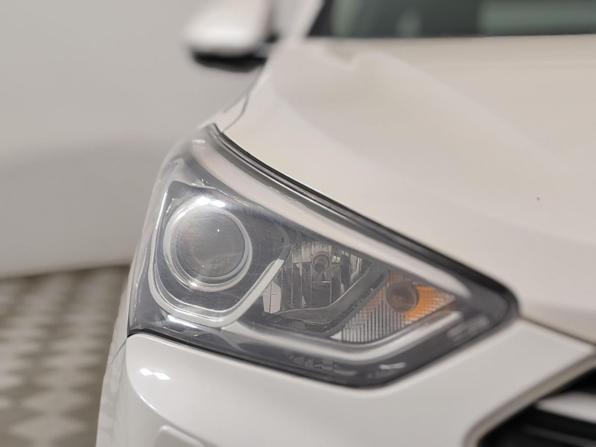 Hyundai Santa Fe III Рестайлинг с пробегом 2018 года, цена 2 569 000 рублей, 120211 км, внедорожник, Автокод Объявления