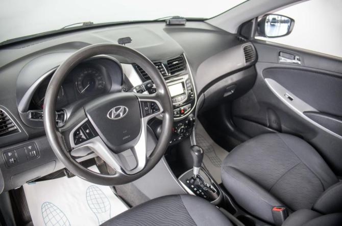 Hyundai Solaris I с пробегом 2011 года, цена 729 000 рублей, 193000 км, седан, Автокод Объявления