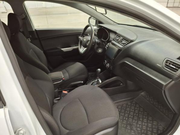 Kia Rio III с пробегом 2014 года, цена 990 000 рублей, 78705 км, хэтчбек, Автокод Объявления