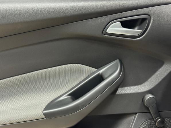 Ford Focus III с пробегом 2012 года, цена 715 000 рублей, 177548 км, хэтчбек, Автокод Объявления