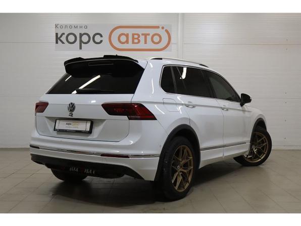 Volkswagen Tiguan II с пробегом 2019 года, цена 2 649 000 рублей, 123525 км, внедорожник, Автокод Объявления