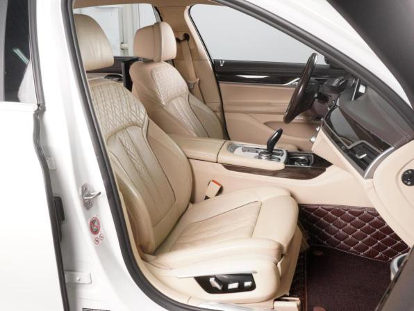 BMW 7 серии VI (G11/G12) с пробегом 2015 года, цена 3 565 000 рублей, 131521 км, седан, Автокод Объявления