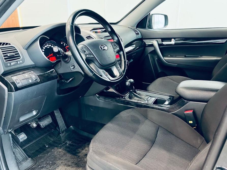 Kia Sorento II Рестайлинг Санкт-Петербург  - изображение 7