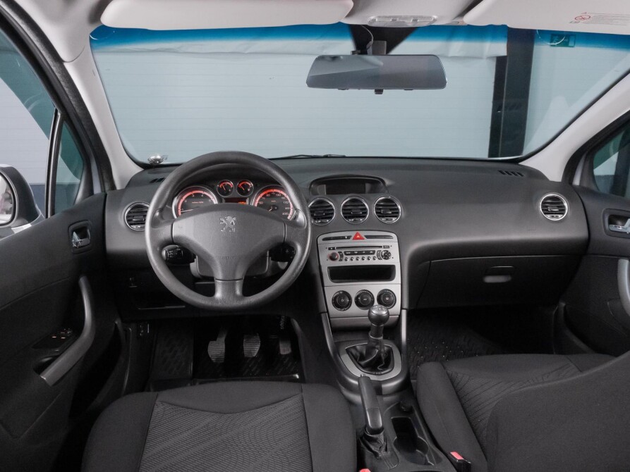 Peugeot 308 I Сургут  - изображение 6