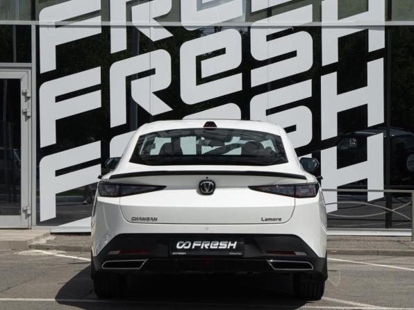 Changan Lamore с пробегом 2024 года, цена 2 089 000 рублей, 15317 км, седан, Автокод Объявления