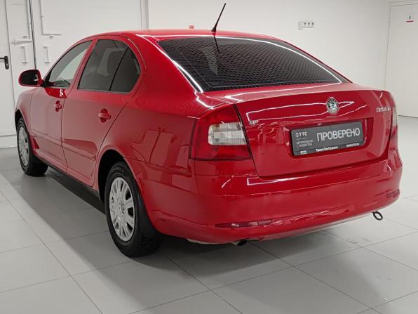 Skoda Octavia II (A5) Рестайлинг с пробегом 2012 года, цена 710 000 рублей, 163534 км, лифтбек, Автокод Объявления