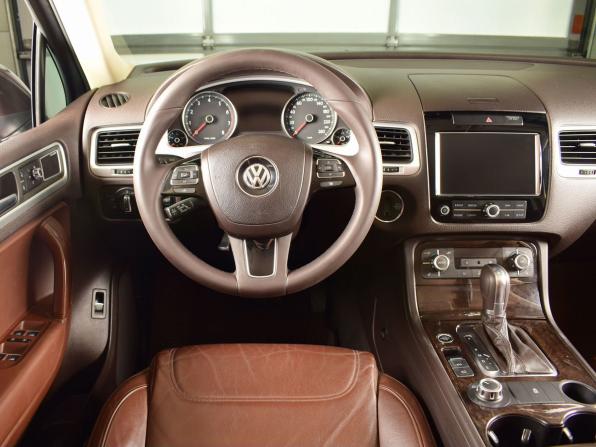 Volkswagen Touareg II с пробегом 2011 года, цена 1 799 995 рублей, 314265 км, внедорожник, Автокод Объявления
