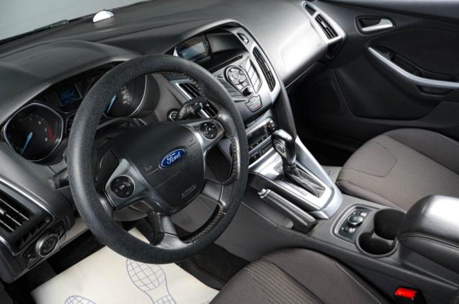 Ford Focus III с пробегом 2013 года, цена 999 000 рублей, 188173 км, хэтчбек, Автокод Объявления