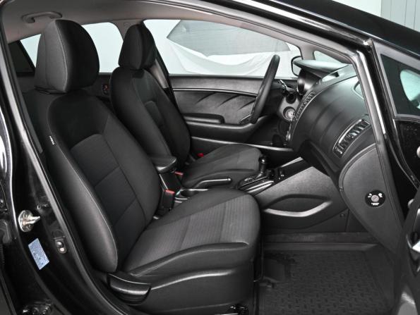 Kia Cerato III Рестайлинг (Classic) с пробегом 2018 года, цена 1 739 000 рублей, 135887 км, седан, Автокод Объявления