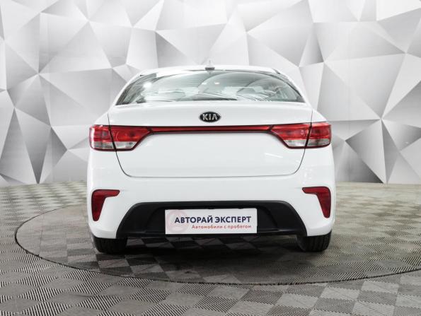 Kia Rio IV с пробегом 2019 года, цена 1 022 000 рублей, 110000 км, седан, Автокод Объявления