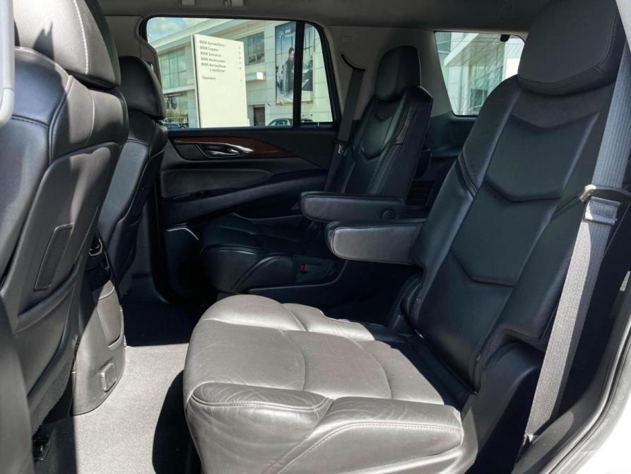 Cadillac Escalade IV Москва  - изображение 10