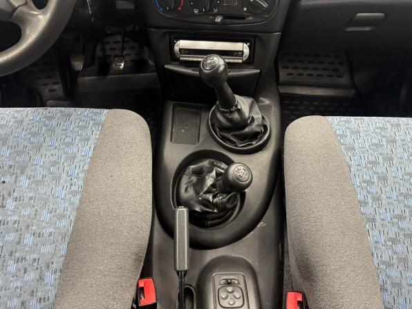 Chevrolet Niva I с пробегом 2004 года, цена 420 000 рублей, 111474 км, внедорожник, Автокод Объявления