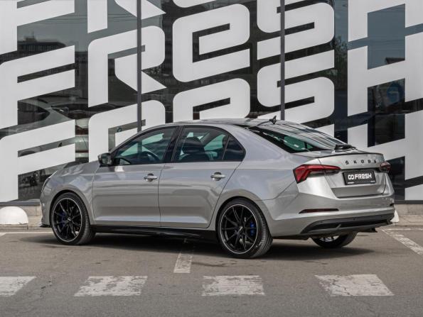 Skoda Rapid II с пробегом 2021 года, цена 2 210 000 рублей, 79105 км, лифтбек, Автокод Объявления
