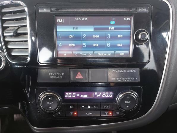 Mitsubishi Outlander III Рестайлинг с пробегом 2014 года, цена 1 390 000 рублей, 171881 км, внедорожник, Автокод Объявления