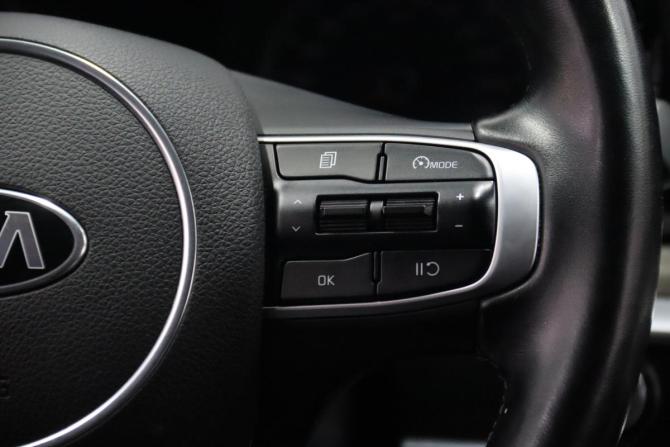 Kia K5 III с пробегом 2021 года, цена 2 395 950 рублей, 111466 км, седан, Автокод Объявления