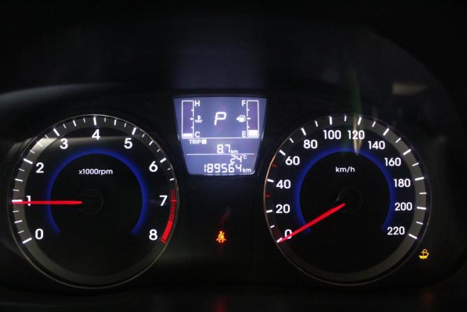 Hyundai Solaris I Рестайлинг с пробегом 2015 года, цена 689 000 рублей, 189467 км, седан, Автокод Объявления
