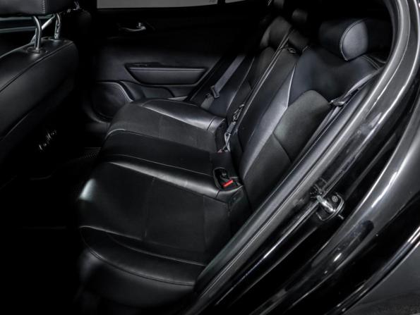 Kia Stinger I с пробегом 2018 года, цена 2 400 000 рублей, 86242 км, лифтбек, Автокод Объявления