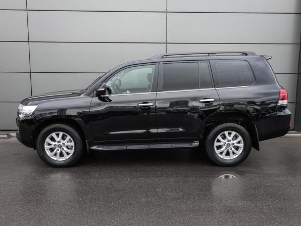 Toyota Land Cruiser 200 Series Рестайлинг 2 с пробегом 2018 года, цена 6 650 000 рублей, 162091 км, внедорожник, Автокод Объявления