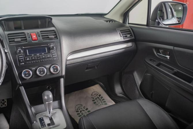 Subaru XV II Рестайлинг с пробегом 2014 года, цена 1 359 000 рублей, 84000 км, внедорожник, Автокод Объявления