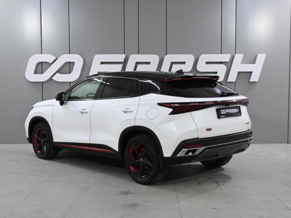 Omoda C5 I с пробегом 2022 года, цена 1 979 000 рублей, 15120 км, внедорожник, Автокод Объявления